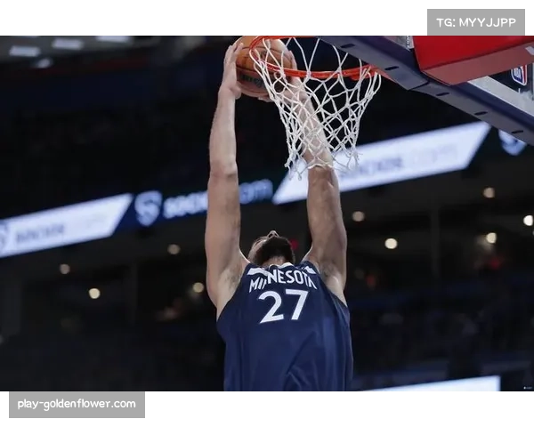 戈贝尔生涯篮板破万 现役第五位达成此成就